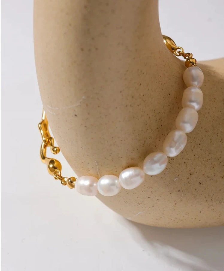 Minimalism Baroque Pearls 18K Gold Plated Bangle Bracelet